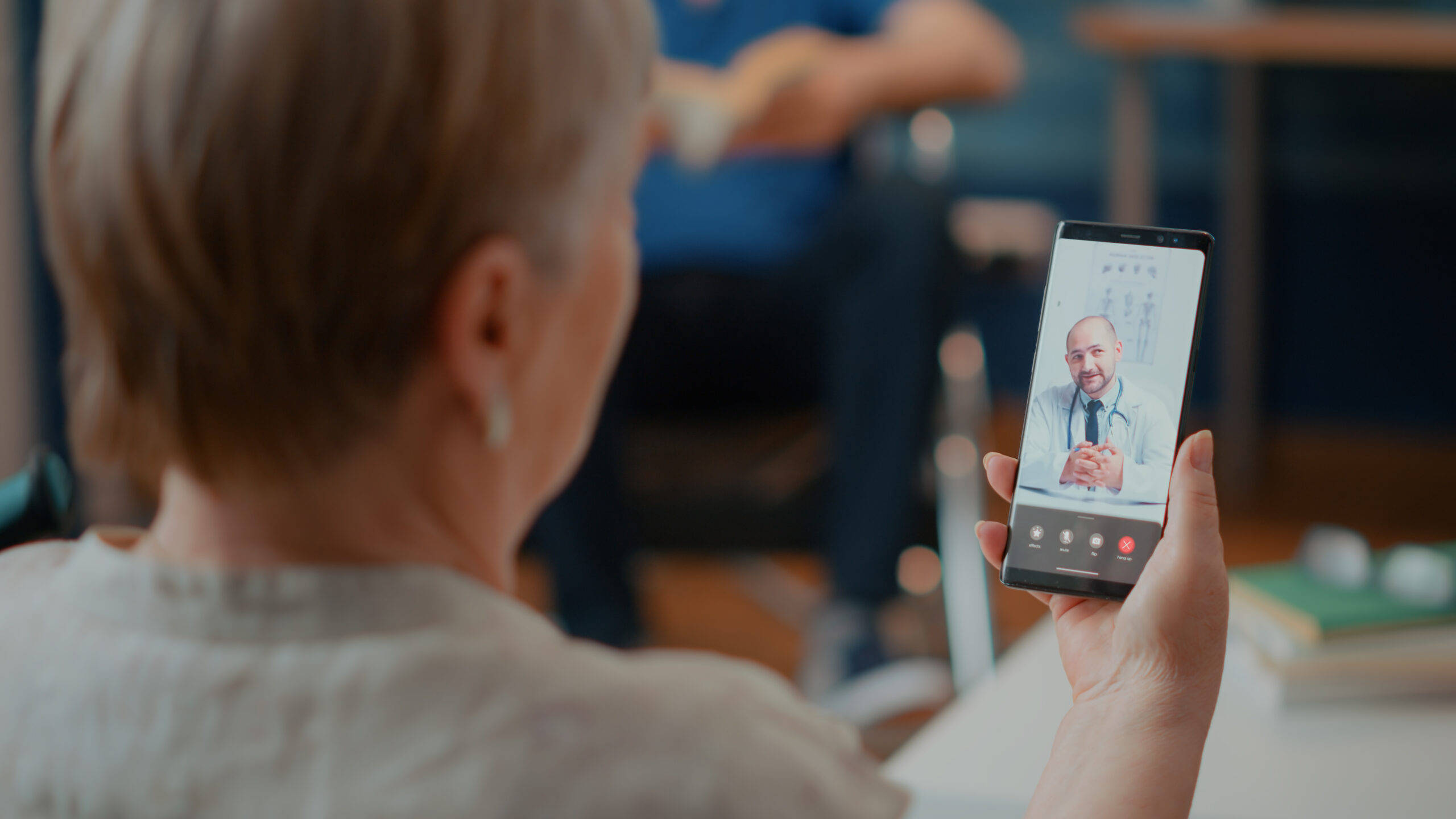 Pros and Cons of using Telehealth